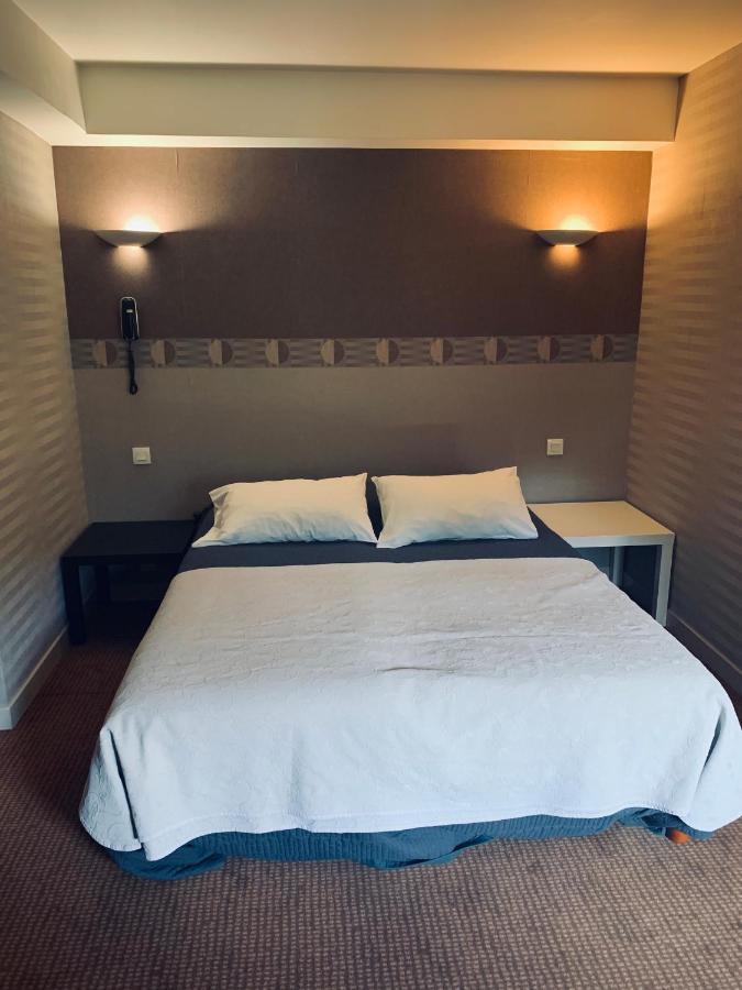 Hotel Le Petit Roche Serrières-en-Chautagne Esterno foto